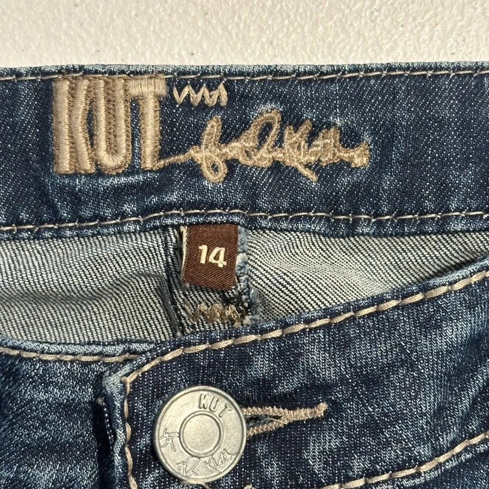 KUT from the Kloth Women's Size 14 Straight Leg Jeans Blue Medium Wash Whiskered
